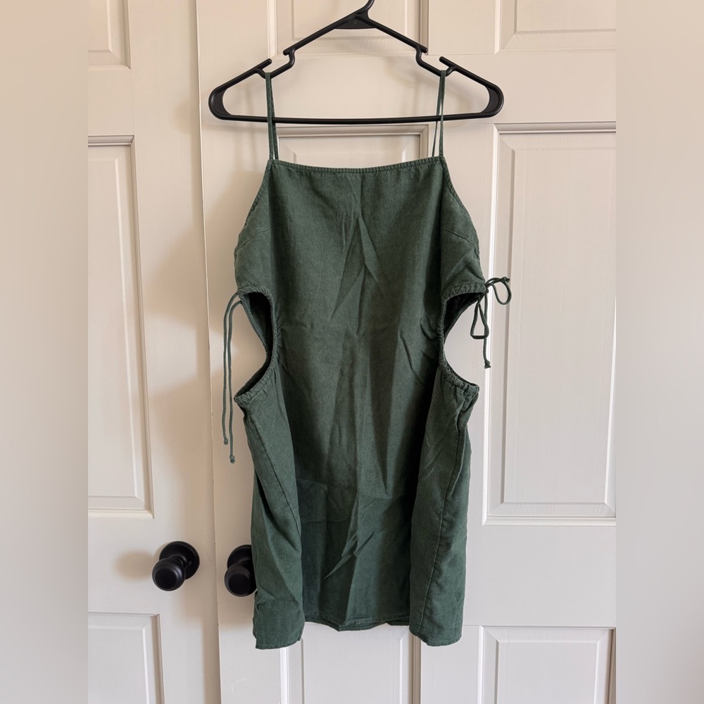 Aerie Cutout linen blend green dress L